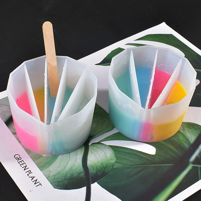 2/3/4/5Grids Silicone Distributing Cup Liquid Pigment Resin Color Mixing Cup Resin Cup for DIY Epoxy Resin Crafts Making Tools